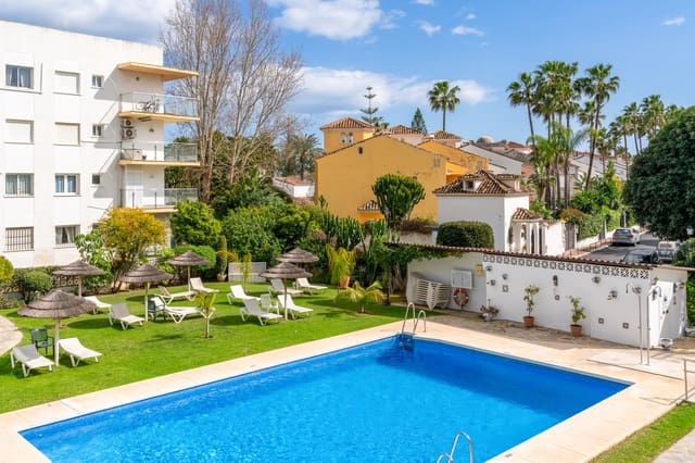 1 sypialnia Apartament do wynajęcia w Golden Mile, Marbella z basenem garażem - 2 200 € (Ref: 9679280)