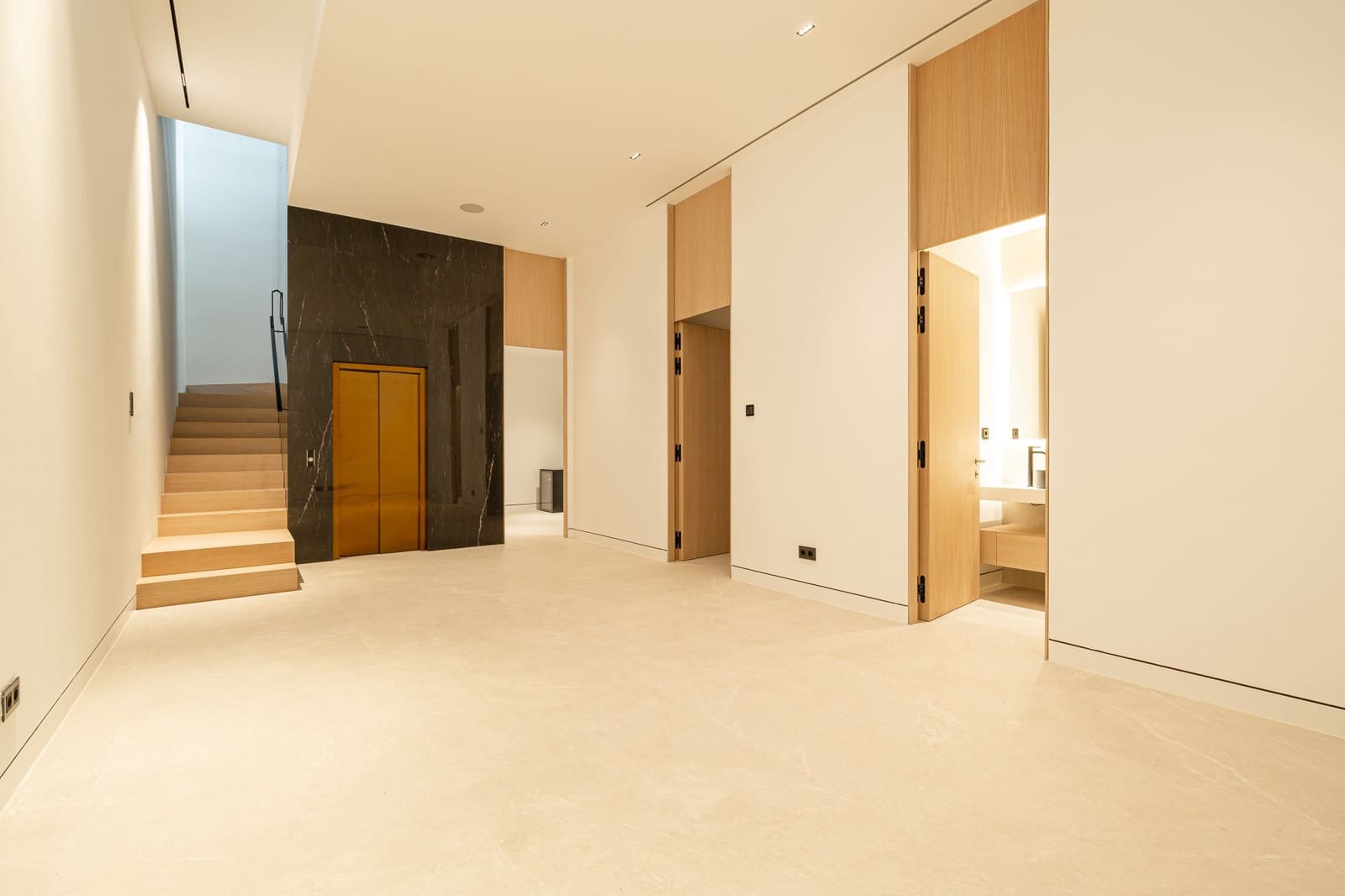 Chalet de 4 habitaciones en Marbella en venta con piscina garaje - 6.300.000 € (Ref: 9679671)