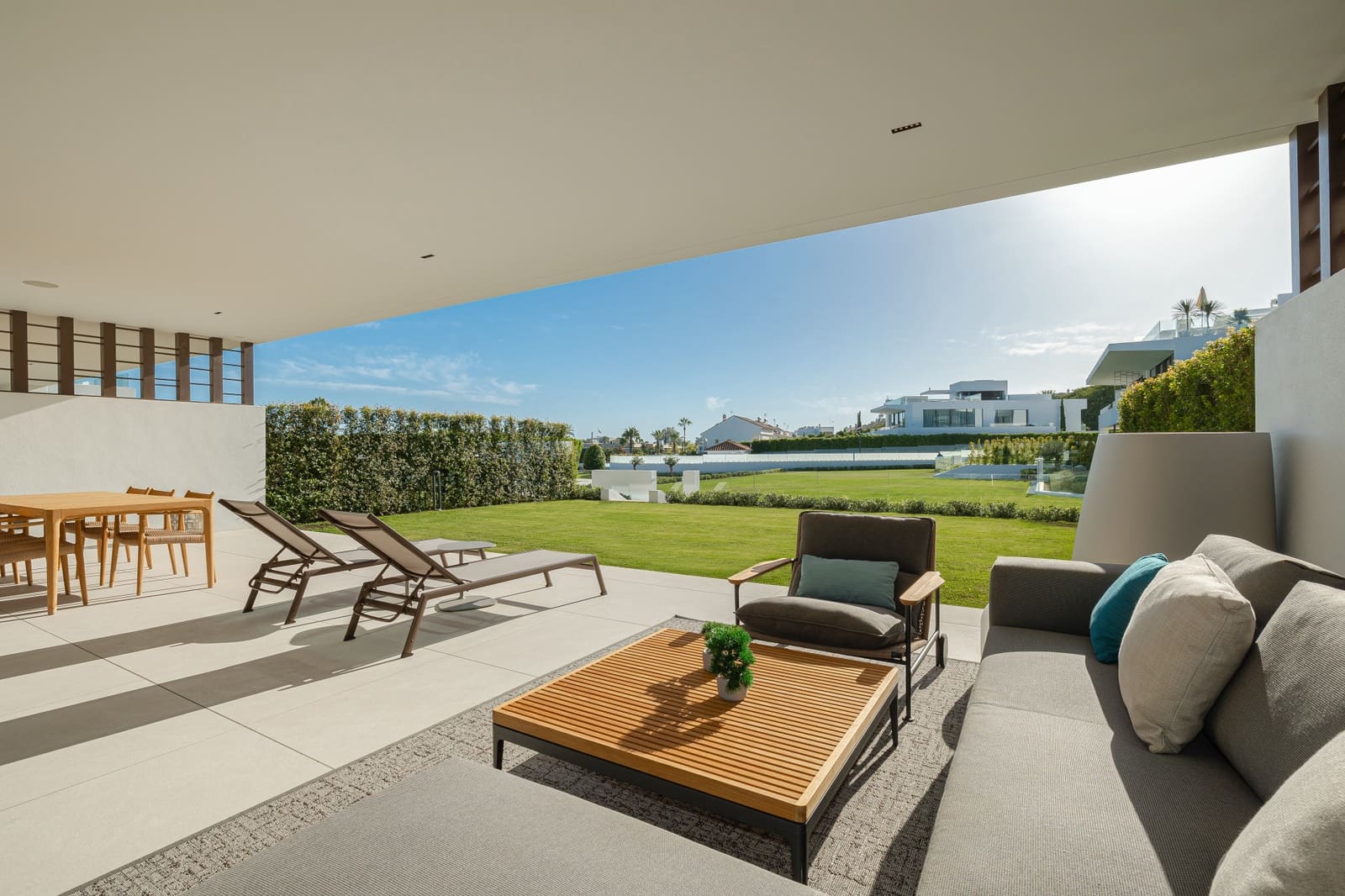 4 soverom Villa til salgs i Marbella med svømmebasseng garasje - € 6 300 000 (Ref: 9679671)