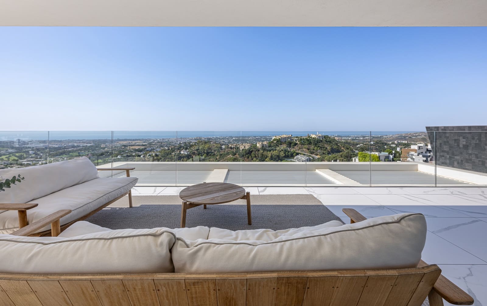 3 slaapkamer Appartement te koop in Benahavis met zwembad garage - € 1.950.000 (Ref: 9690382)