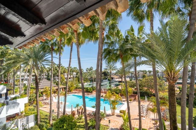 4 slaapkamer Penthouse te koop in Marbella met zwembad garage - € 5.100.000 (Ref: 9701490)