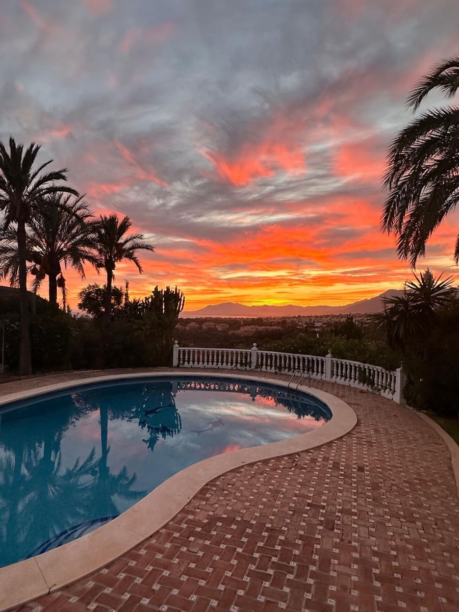 5 sovrum Villa till salu i Marbella med pool garage - 3 095 000 € (Ref: 9701491)