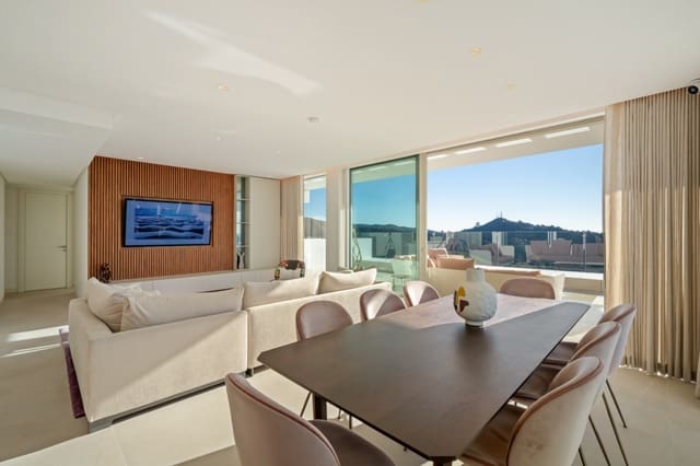 Ático de 3 habitaciones en Ojen en venta con piscina garaje - 2.995.000 € (Ref: 9711822)
