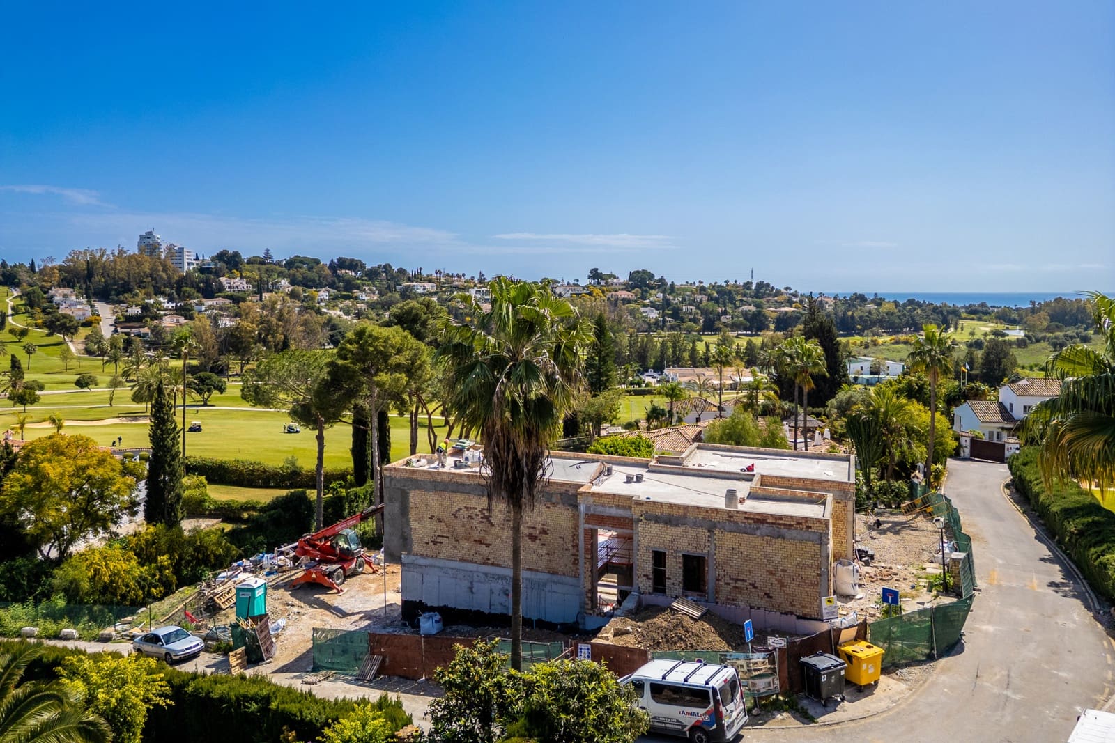 5 soverom Villa til salgs i Benahavis med svømmebasseng garasje - € 2 850 000 (Ref: 9711823)