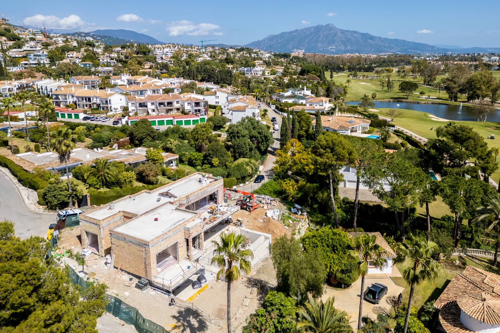 5 soverom Villa til salgs i Benahavis med svømmebasseng garasje - € 2 850 000 (Ref: 9711823)