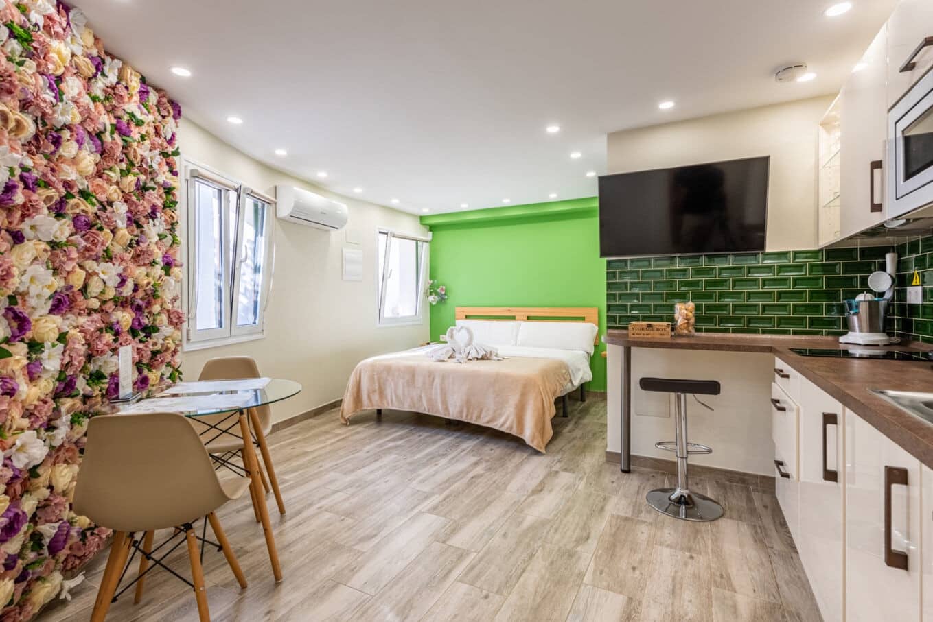 5 makuuhuone Huvila myytävänä paikassa Marbella mukana uima-altaan 
autotalli - 1 595 000 € (Ref: 9714736)