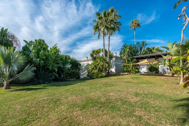 5 slaapkamer Villa te koop in Marbella met zwembad garage - € 1.595.000 (Ref: 9714736)