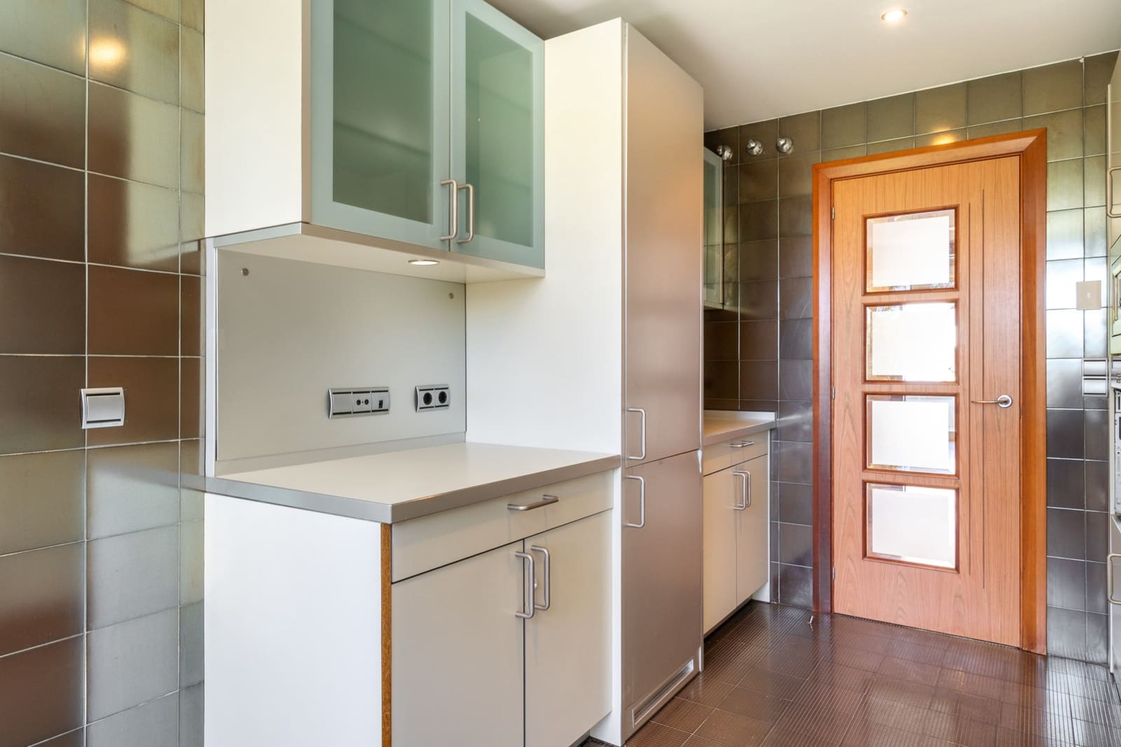 2 soverom Leilighet til salgs i Marbella med svømmebasseng - € 1 075 000 (Ref: 9719772)