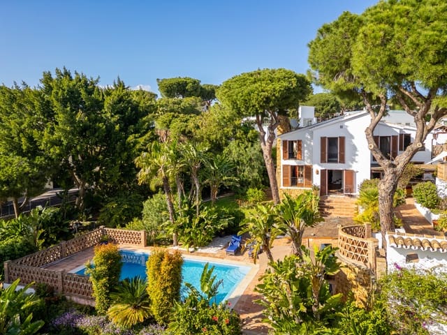 7 quarto Moradia para venda em Marbella com piscina garagem - 1 995 000 € (Ref: 9719773)