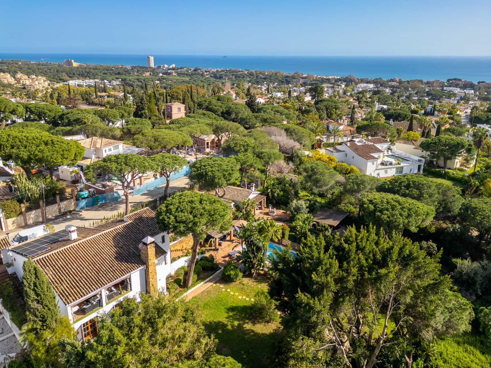 7 makuuhuone Huvila myytävänä paikassa Marbella mukana uima-altaan 
autotalli - 1 995 000 € (Ref: 9719773)