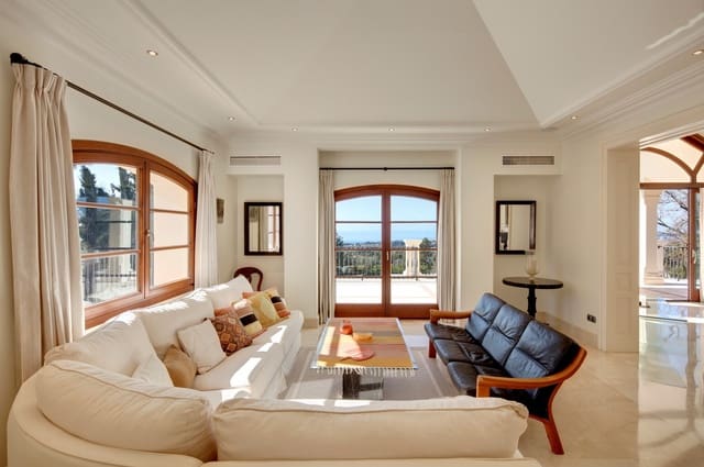 Chalet de 5 habitaciones en Marbella en venta con piscina garaje - 8.500.000 € (Ref: 9719774)