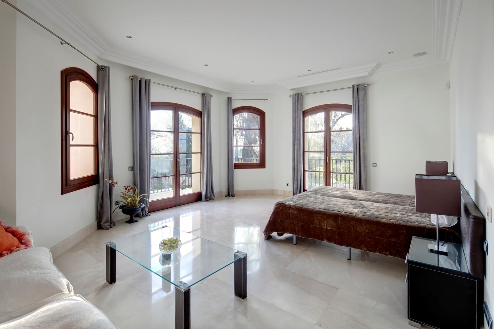 5 bedroom Villa for sale in Marbella with pool garage - € 8,500,000 (Ref: 9719774)