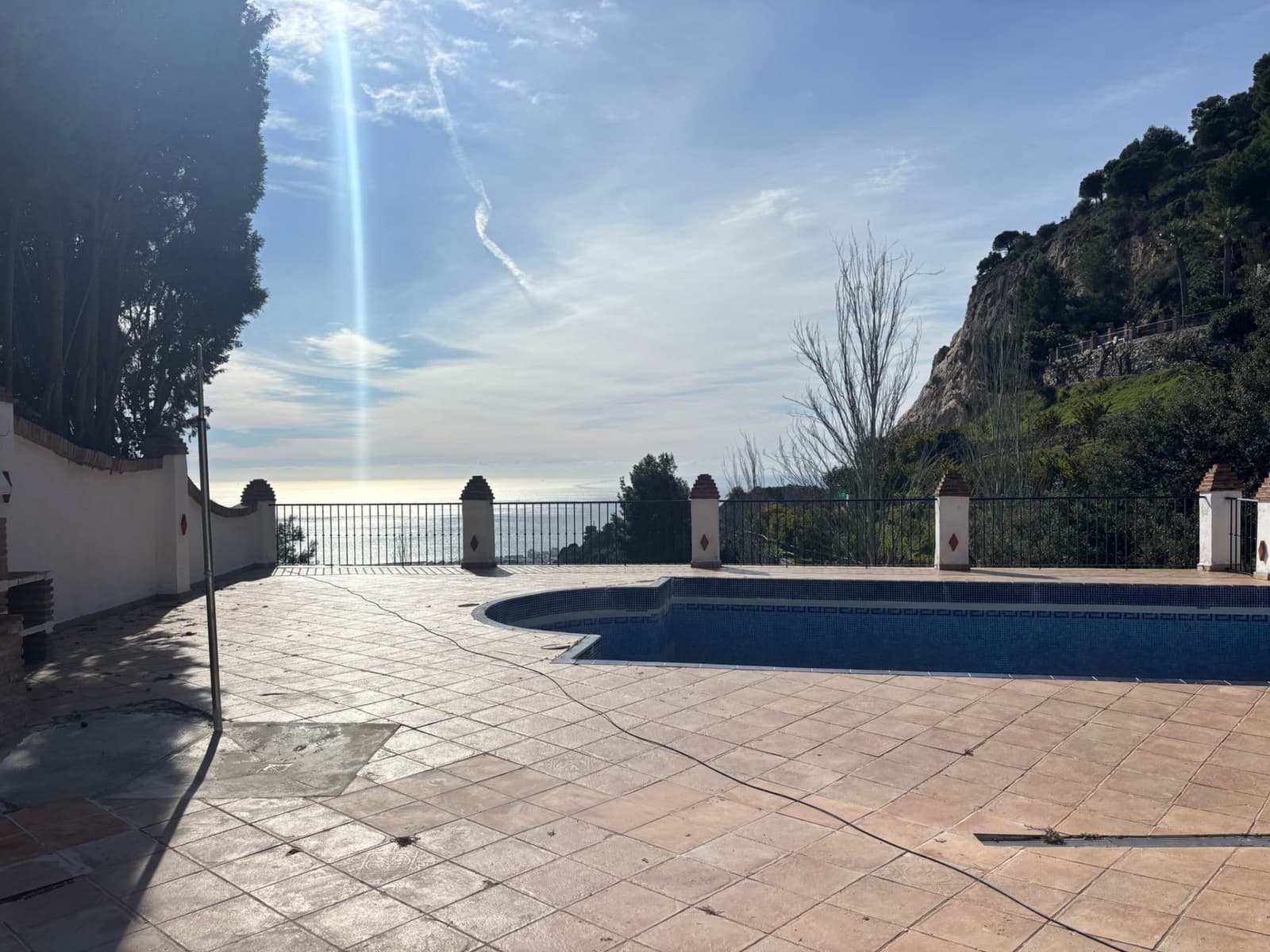 8 bedroom Villa for sale in Ojen with pool - € 1,350,000 (Ref: 9721488)