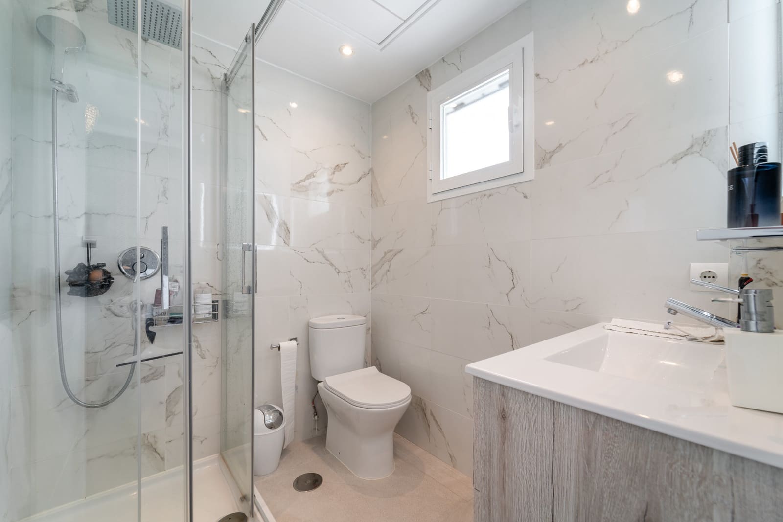 3 camera da letto Casa in vendita in El Paraiso con piscina garage - 595.000 € (Rif: 9721491)