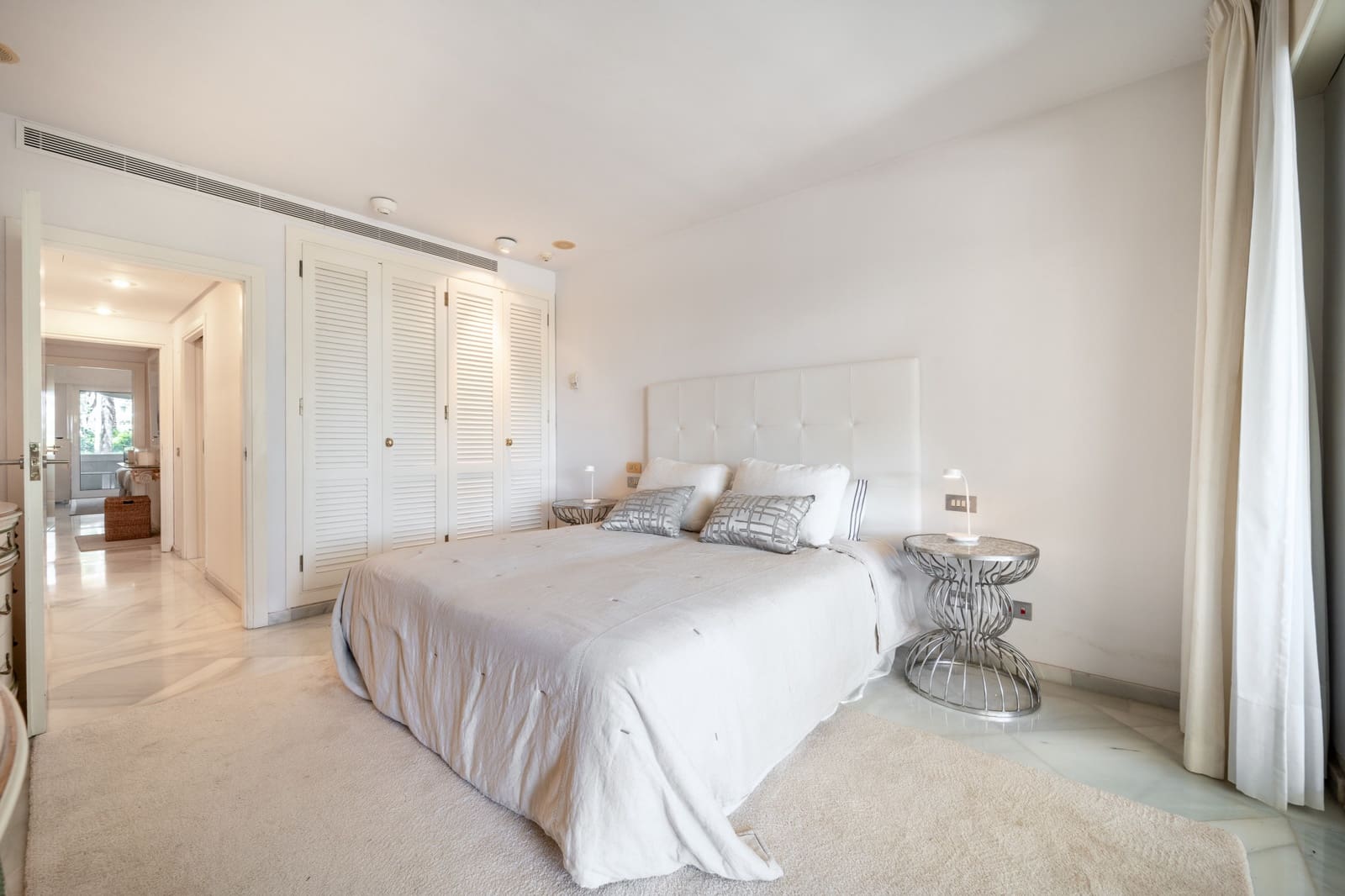 3 Zimmer Apartment zu verkaufen in Marbella mit Pool Garage - 4.250.000 € (Ref: 9721492)