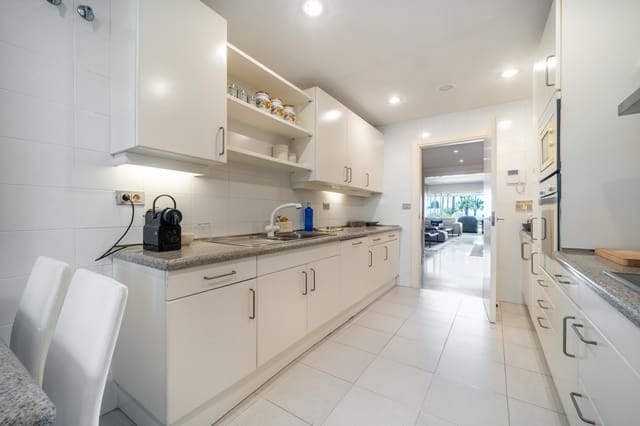 3 quarto Apartamento para venda em Marbella com piscina garagem - 4 250 000 € (Ref: 9721492)