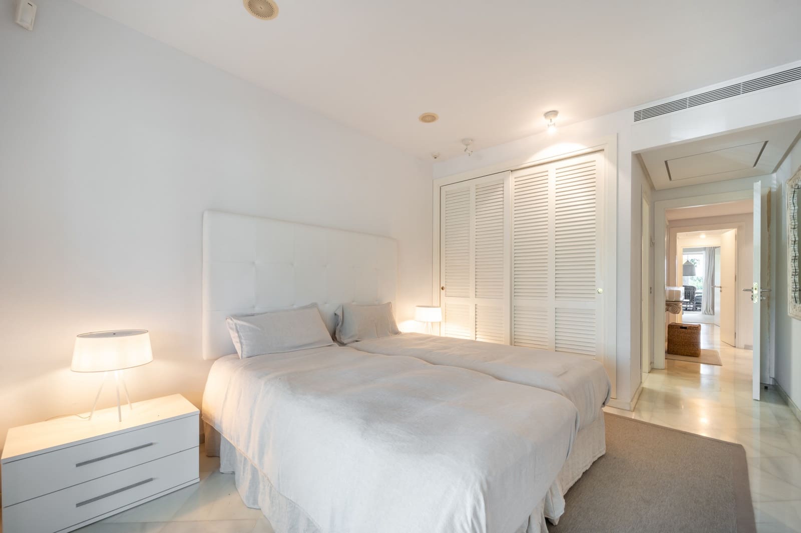 3 Zimmer Apartment zu verkaufen in Marbella mit Pool Garage - 4.250.000 € (Ref: 9721492)