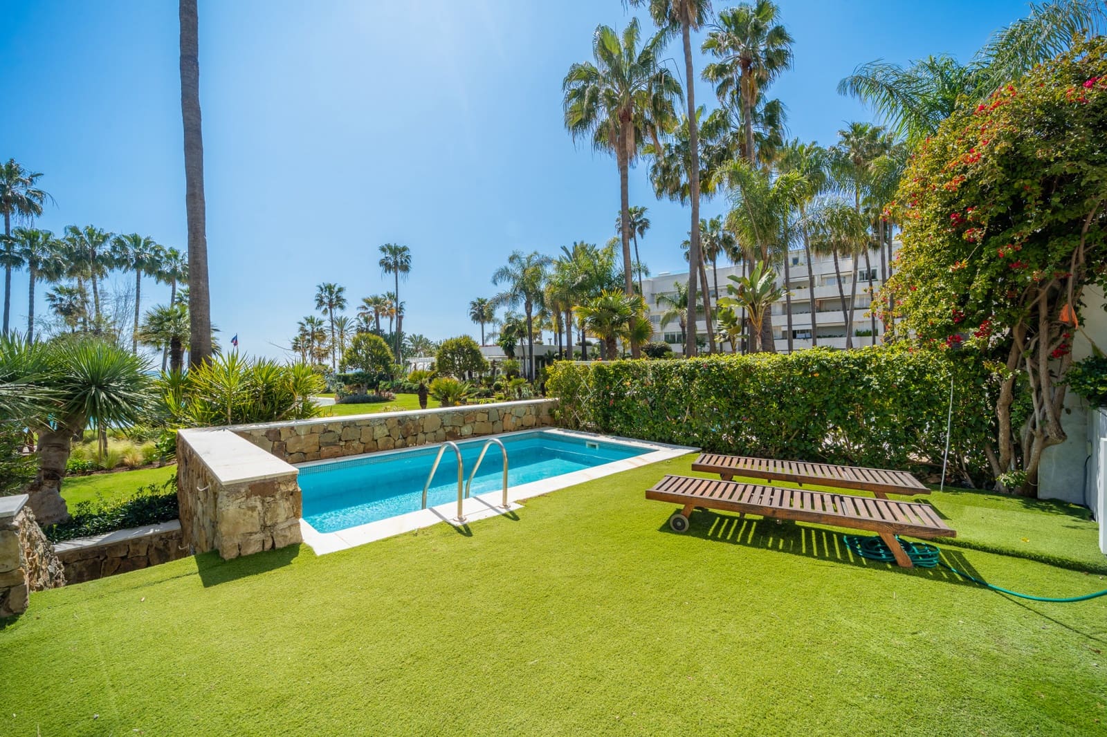 3 Zimmer Apartment zu verkaufen in Marbella mit Pool Garage - 4.250.000 € (Ref: 9721492)