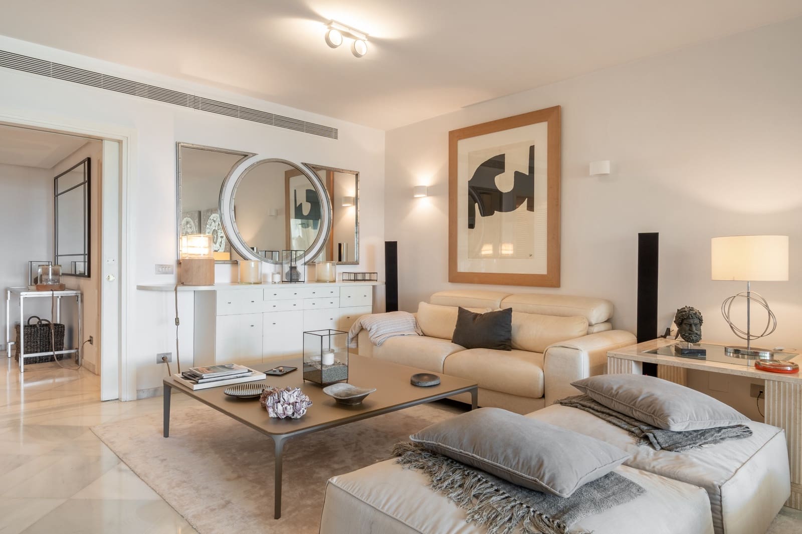 3 bedroom Apartment for sale in Marbella with pool garage - € 4,250,000 (Ref: 9721492)