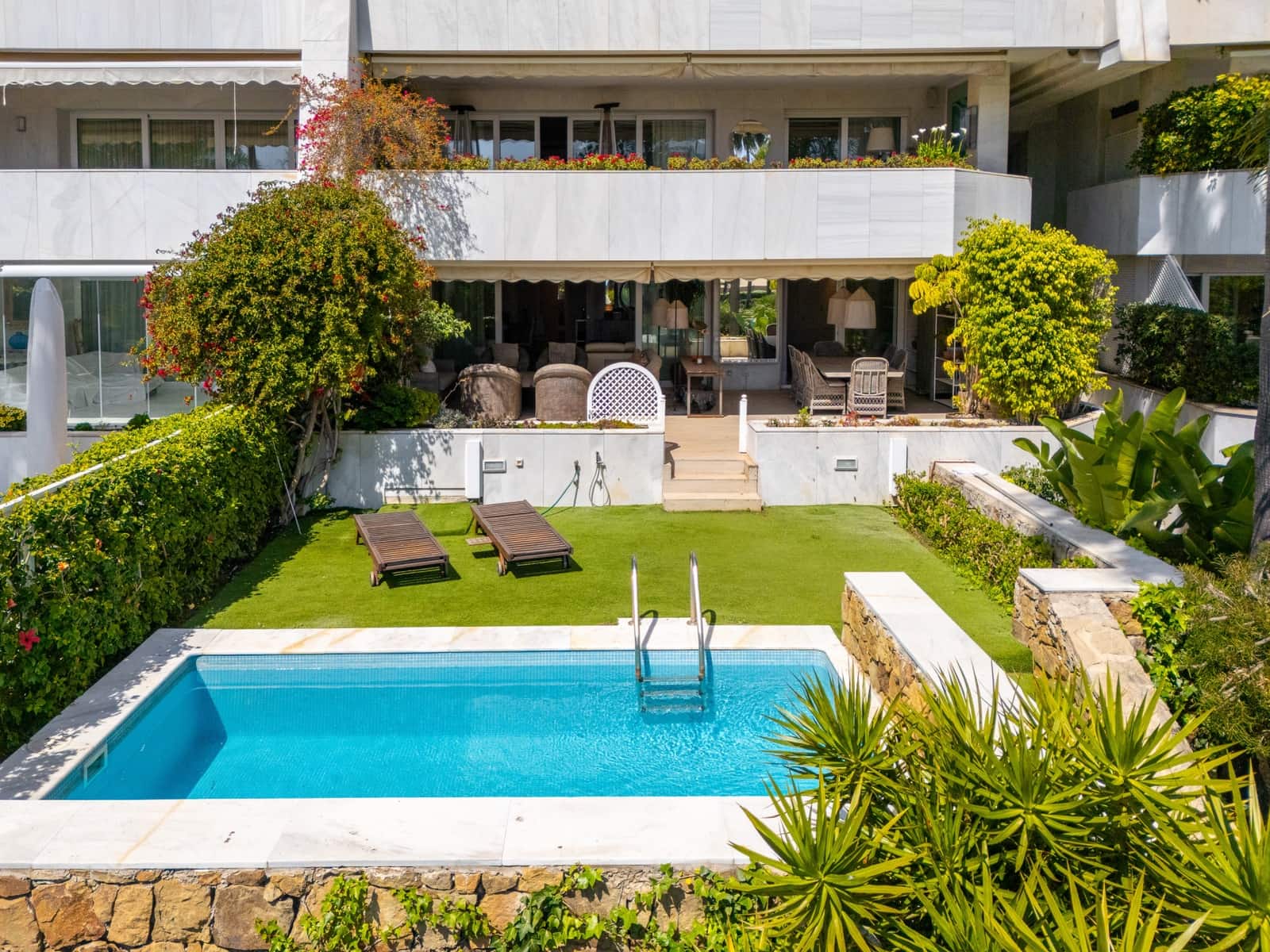 3 bedroom Apartment for sale in Marbella with pool garage - € 4,250,000 (Ref: 9721492)