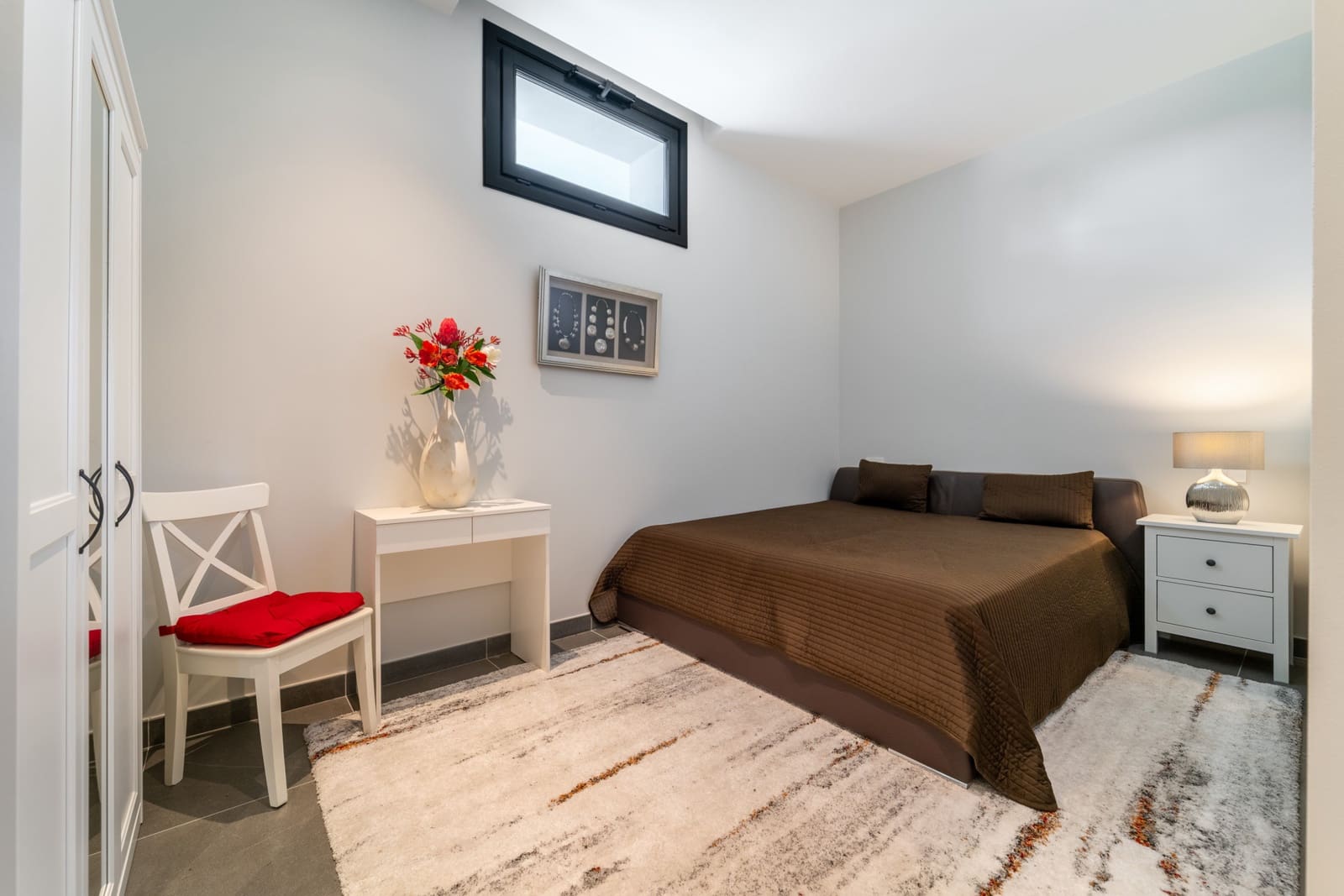 5 bedroom Villa for rent in Benahavis with pool garage - € 22,000 (Ref: 9731214)