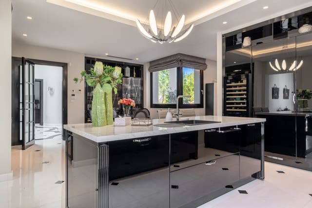 Villa/Maison de 5 chambres à louer à Benahavís avec piscine garage - 22 000 € (Ref: 9731214)