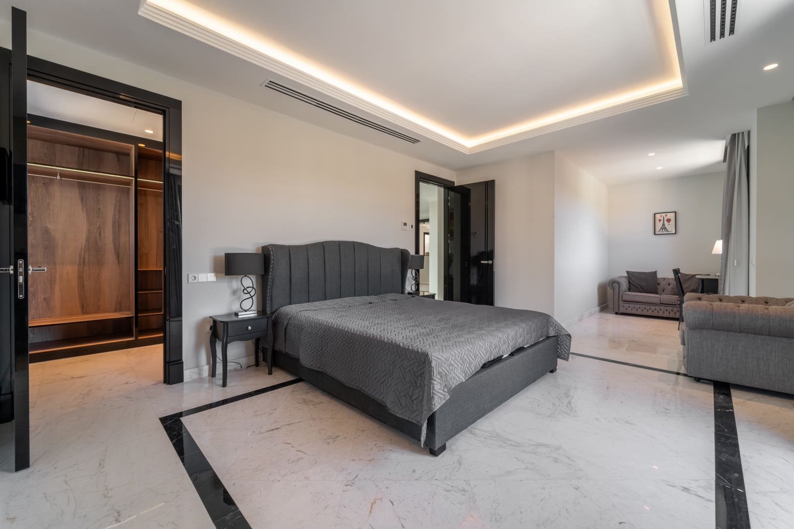 5 bedroom Villa for rent in Benahavis with pool garage - € 22,000 (Ref: 9731214)