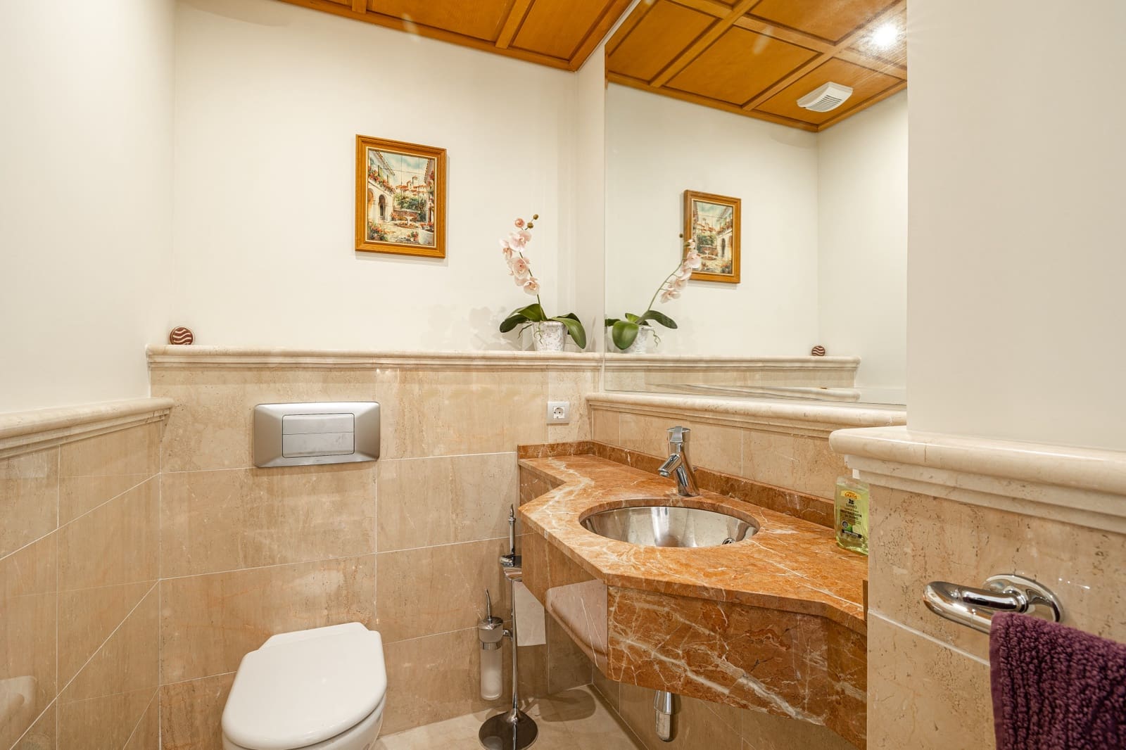 2 bedroom Apartment for sale in Marbella with pool garage - € 2,680,000 (Ref: 9731897)