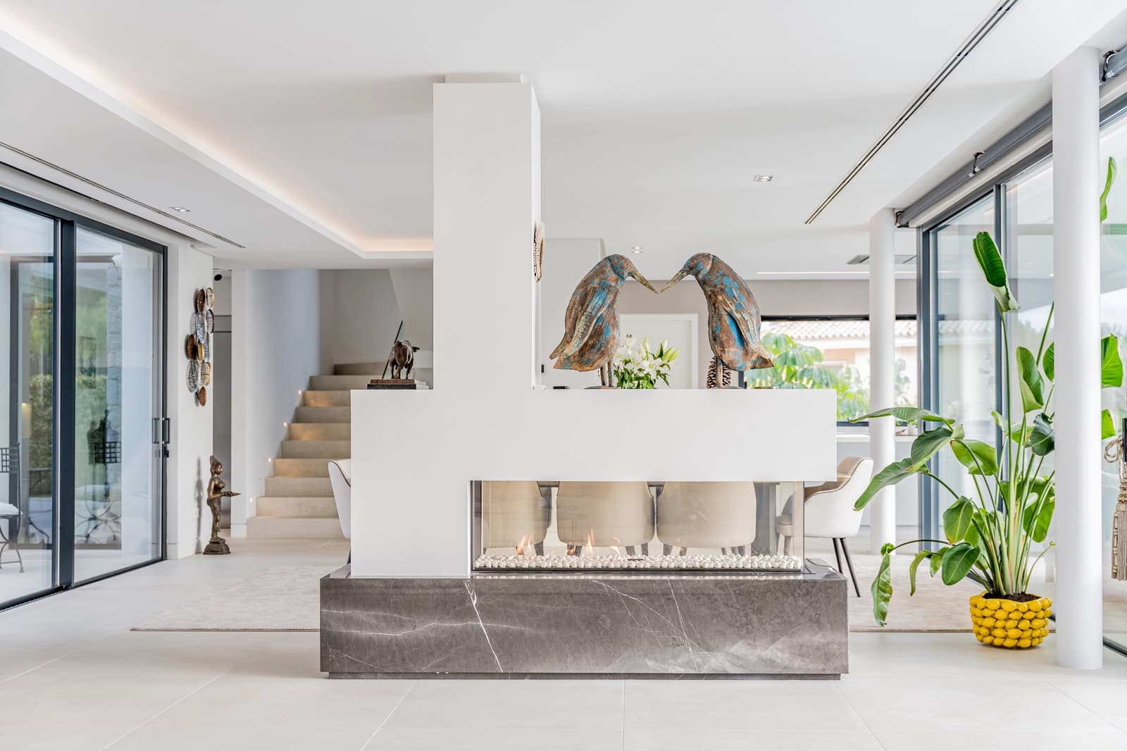 6 sypialnia Willa na sprzedaż w Marbella z basenem garażem - 6 250 000 € (Ref: 9735389)