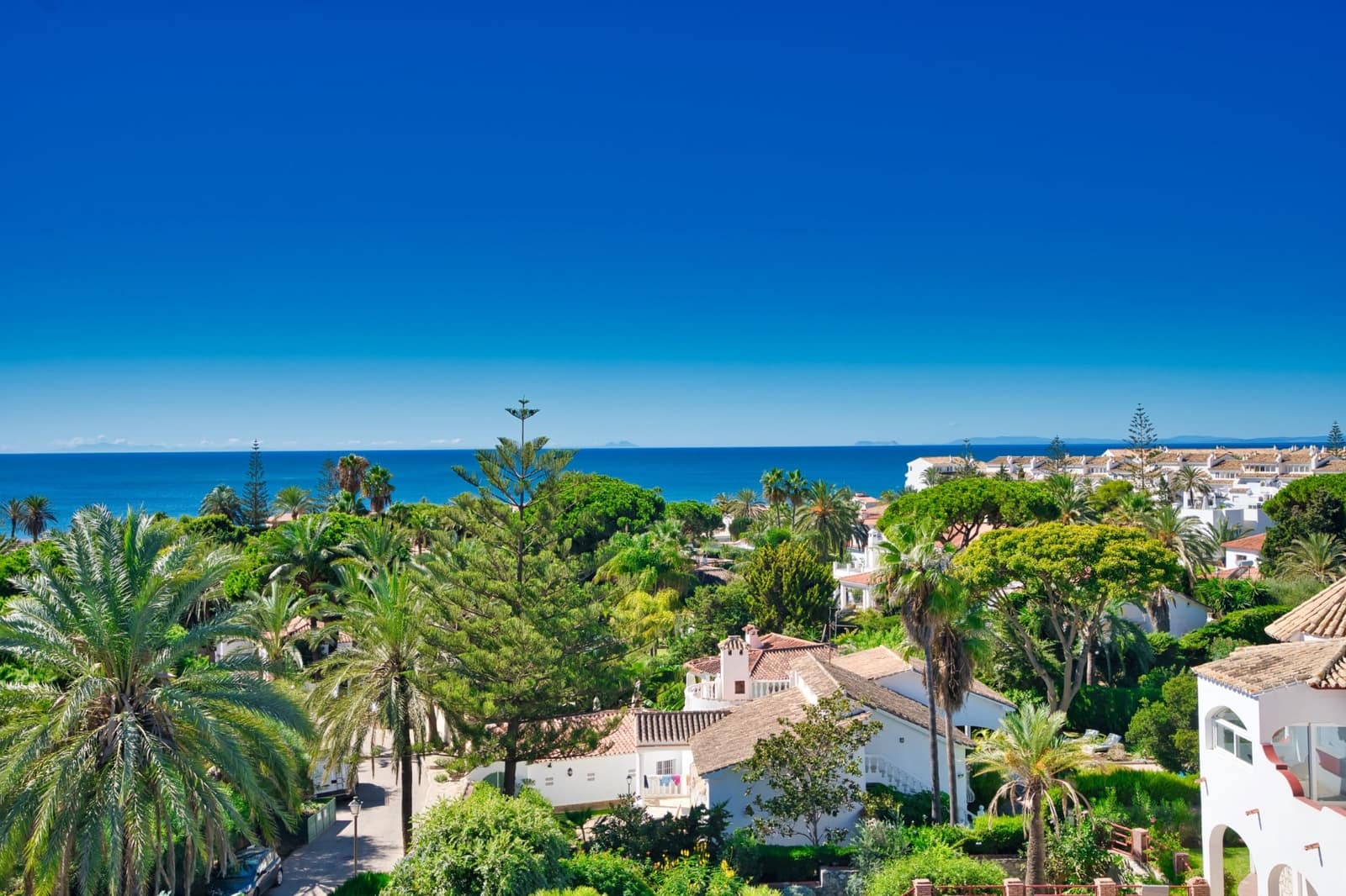 6 sypialnia Willa na sprzedaż w Marbella z basenem garażem - 6 250 000 € (Ref: 9735389)