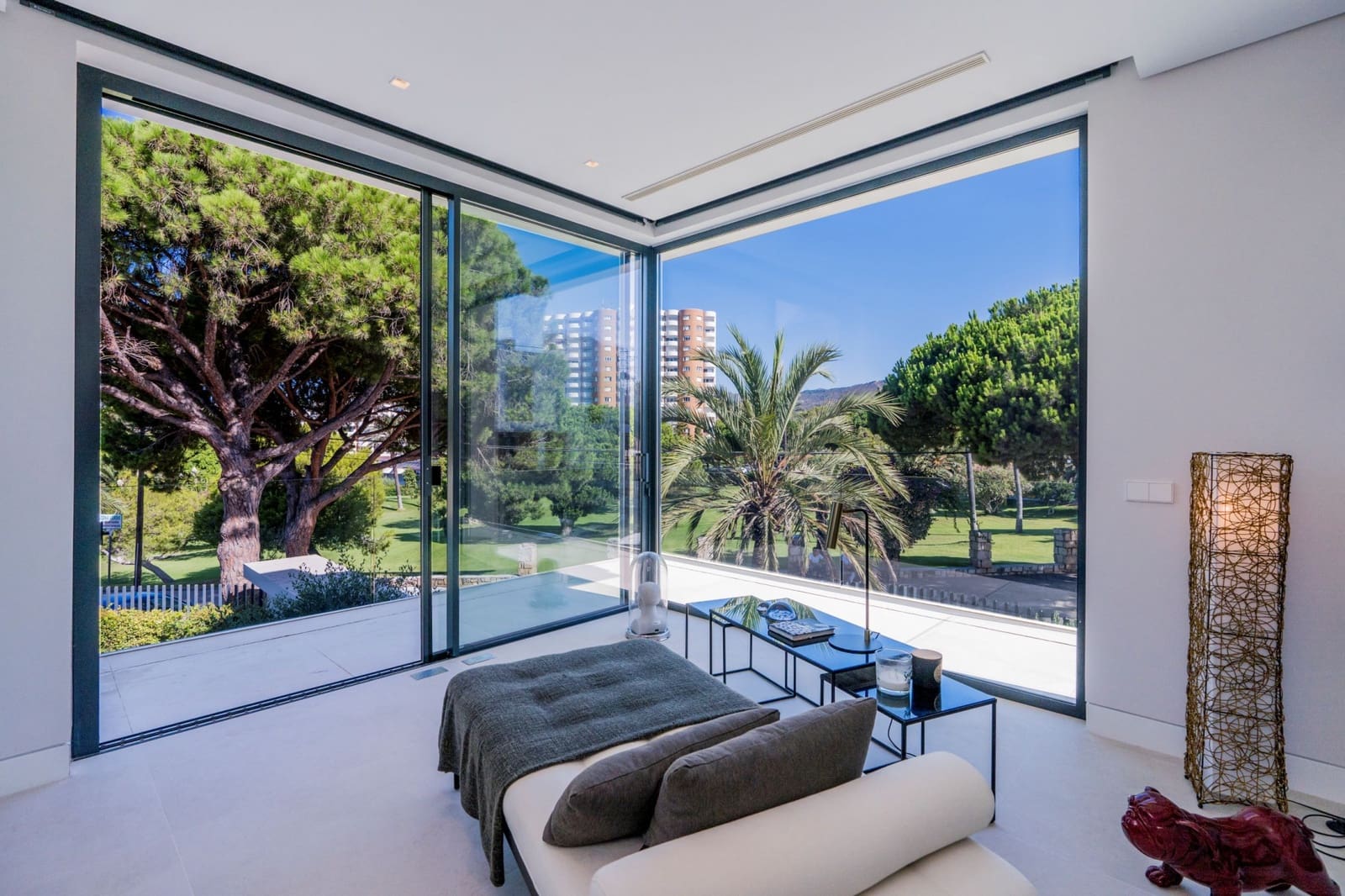 6 sypialnia Willa na sprzedaż w Marbella z basenem garażem - 6 250 000 € (Ref: 9735389)