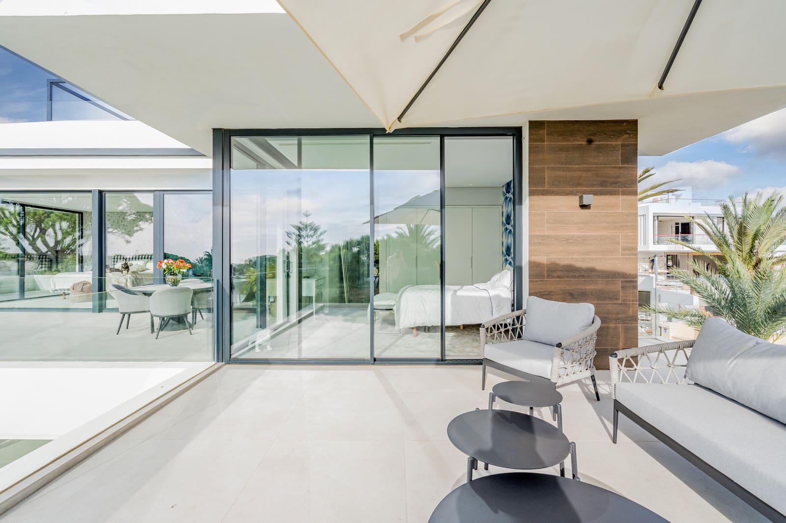 6 sypialnia Willa na sprzedaż w Marbella z basenem garażem - 6 250 000 € (Ref: 9735389)