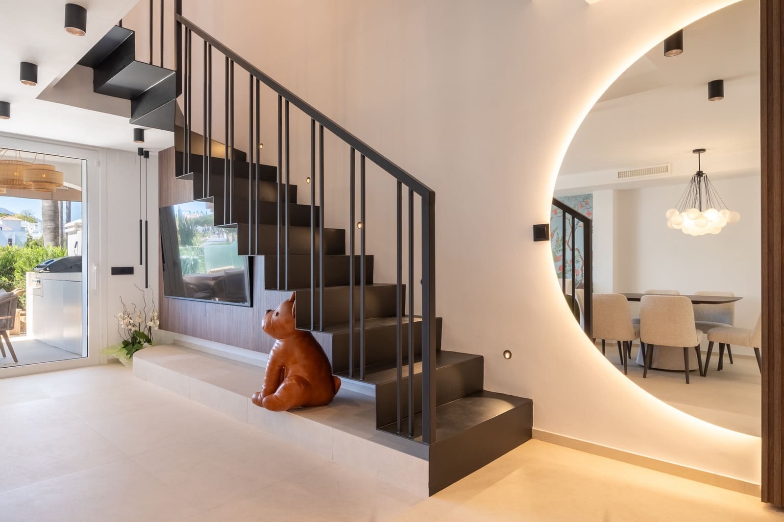 3 soveværelse Byhus til salg i Marbella med swimmingpool garage - € 1.695.000 (Ref: 9751832)