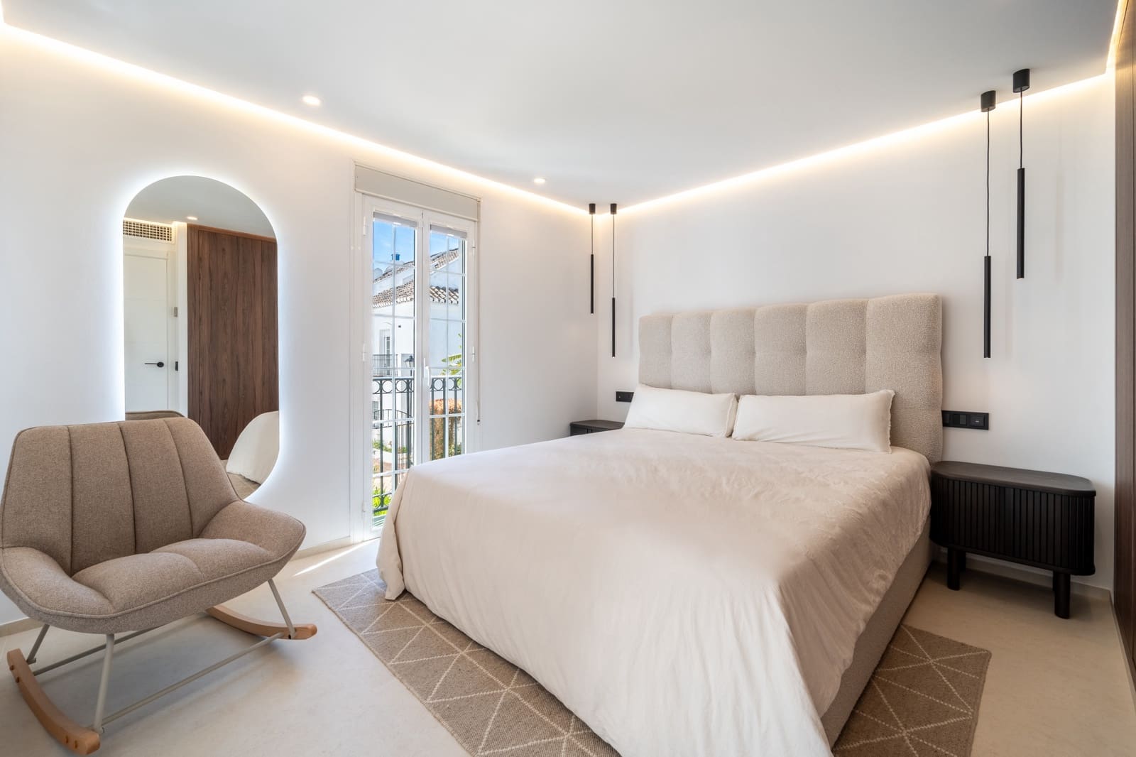 3 soveværelse Byhus til salg i Marbella med swimmingpool garage - € 1.695.000 (Ref: 9751832)