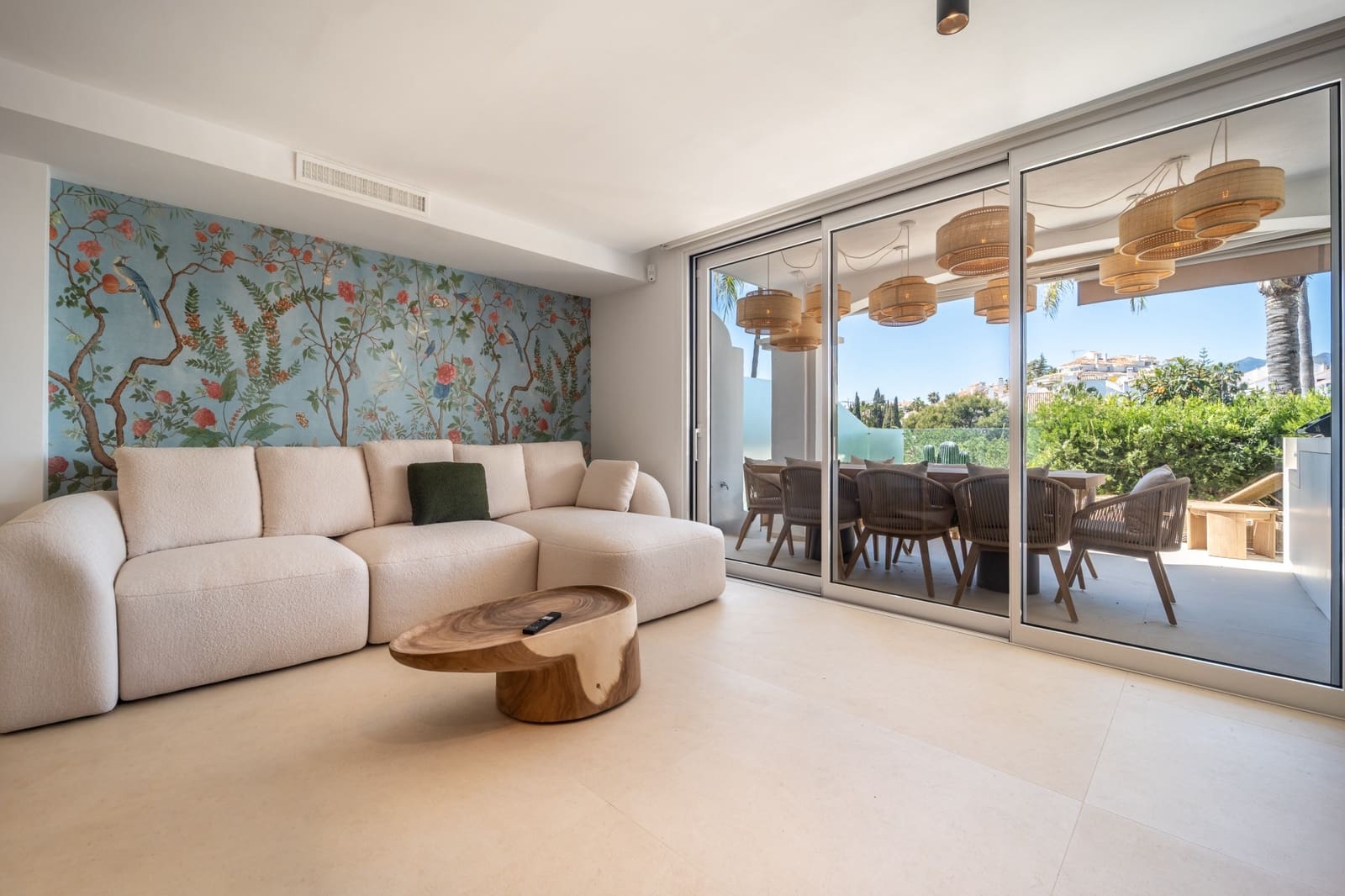3 makuuhuone Omakotitalo myytävänä paikassa Marbella mukana uima-altaan 
autotalli - 1 695 000 € (Ref: 9751832)