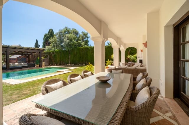 5 soveværelse Villa til leje i Marbella med swimmingpool garage - € 15.000 (Ref: 9752467)