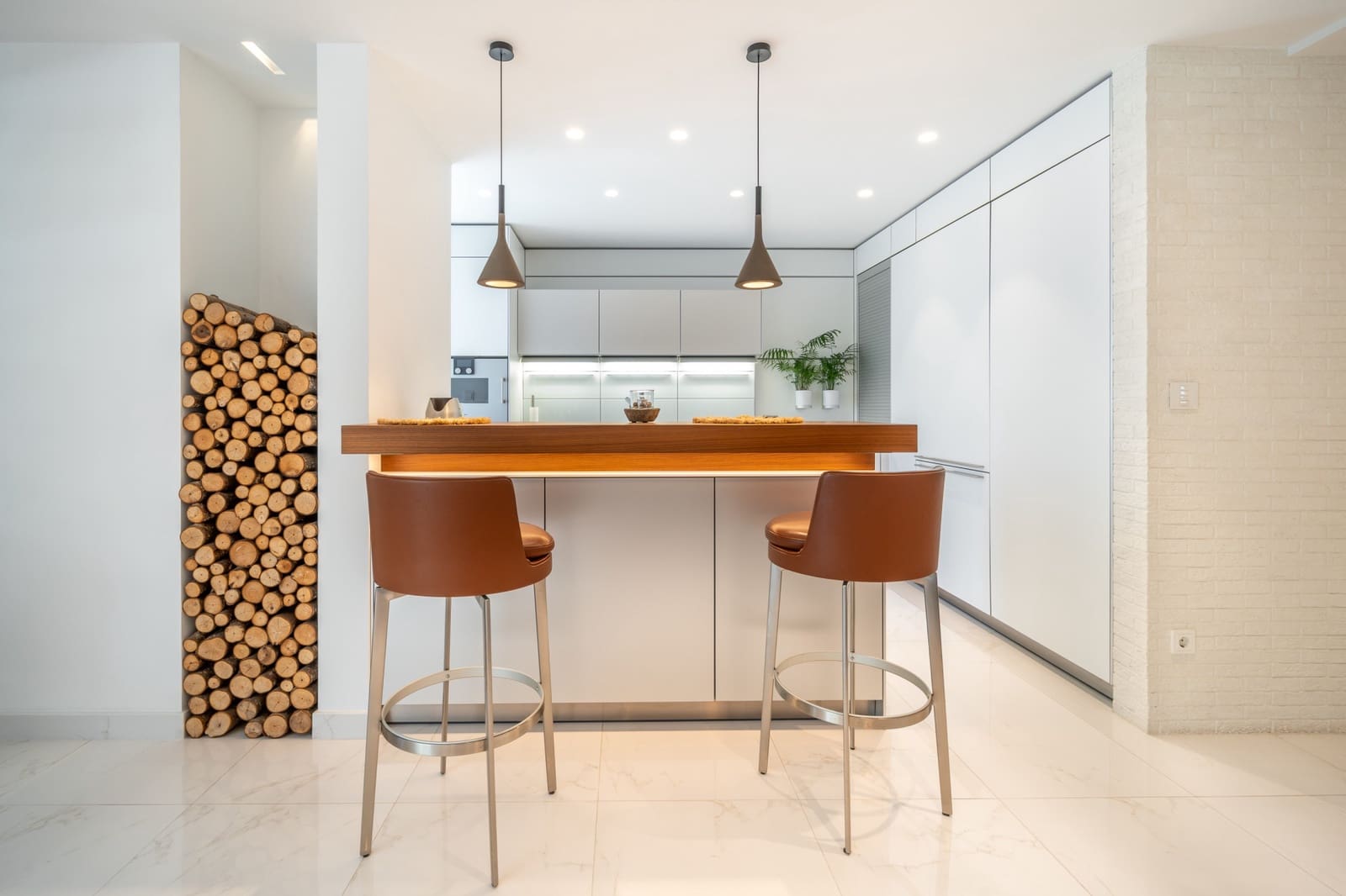 3 bedroom Apartment for sale in Marbella with pool garage - € 2,525,000 (Ref: 9755504)