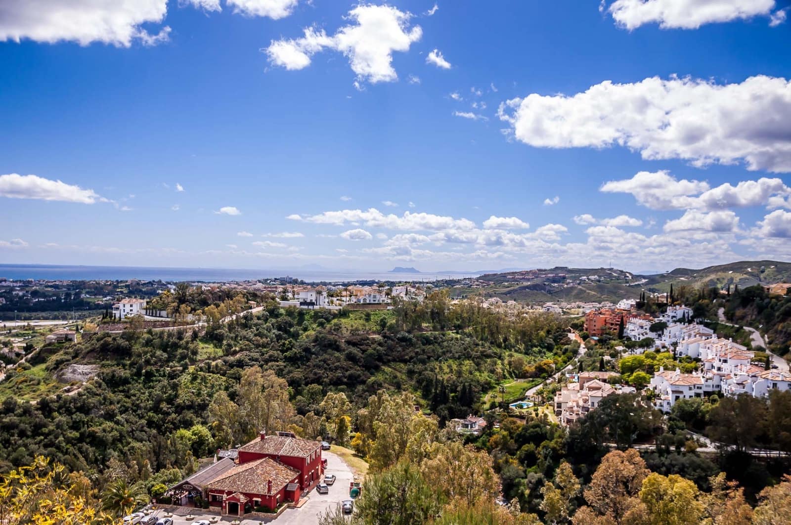 2 slaapkamer Penthouse te koop in Monte Halcones met zwembad garage - € 649.000 (Ref: 9758726)