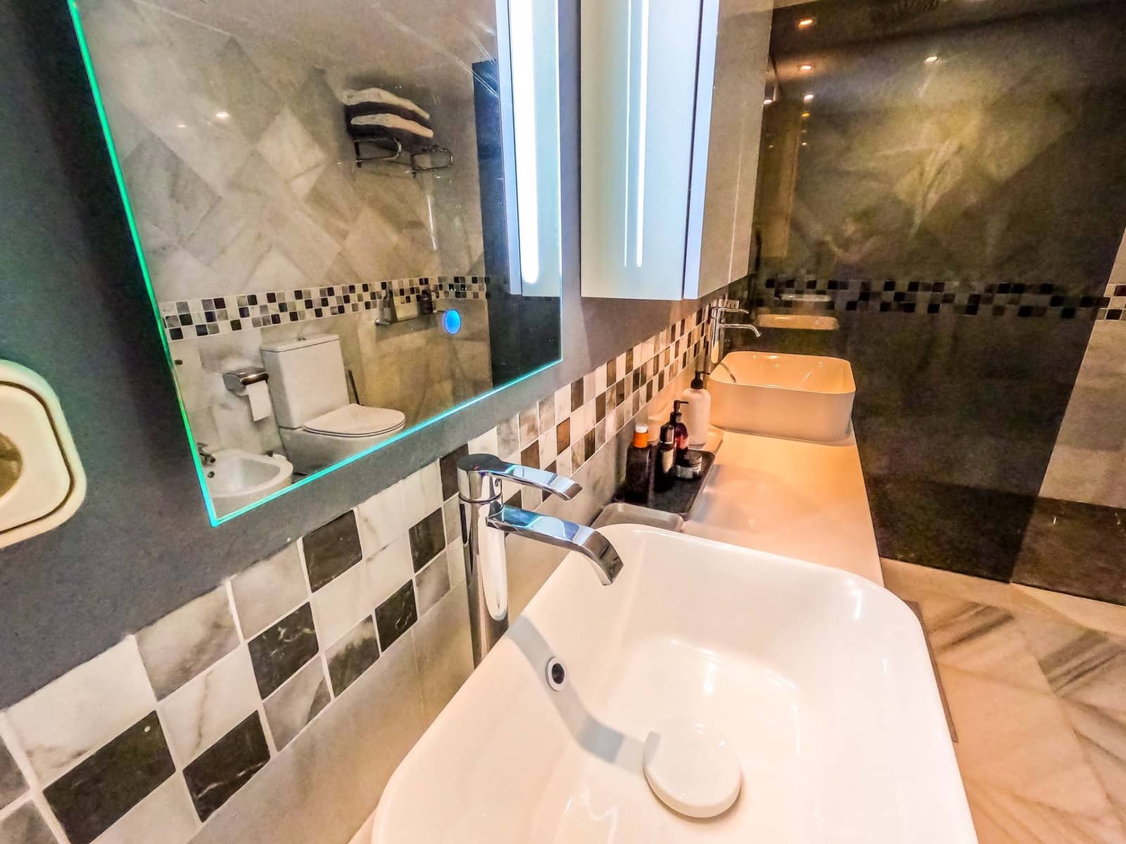 2 bedroom Penthouse for sale in Monte Halcones with pool garage - € 649,000 (Ref: 9758726)