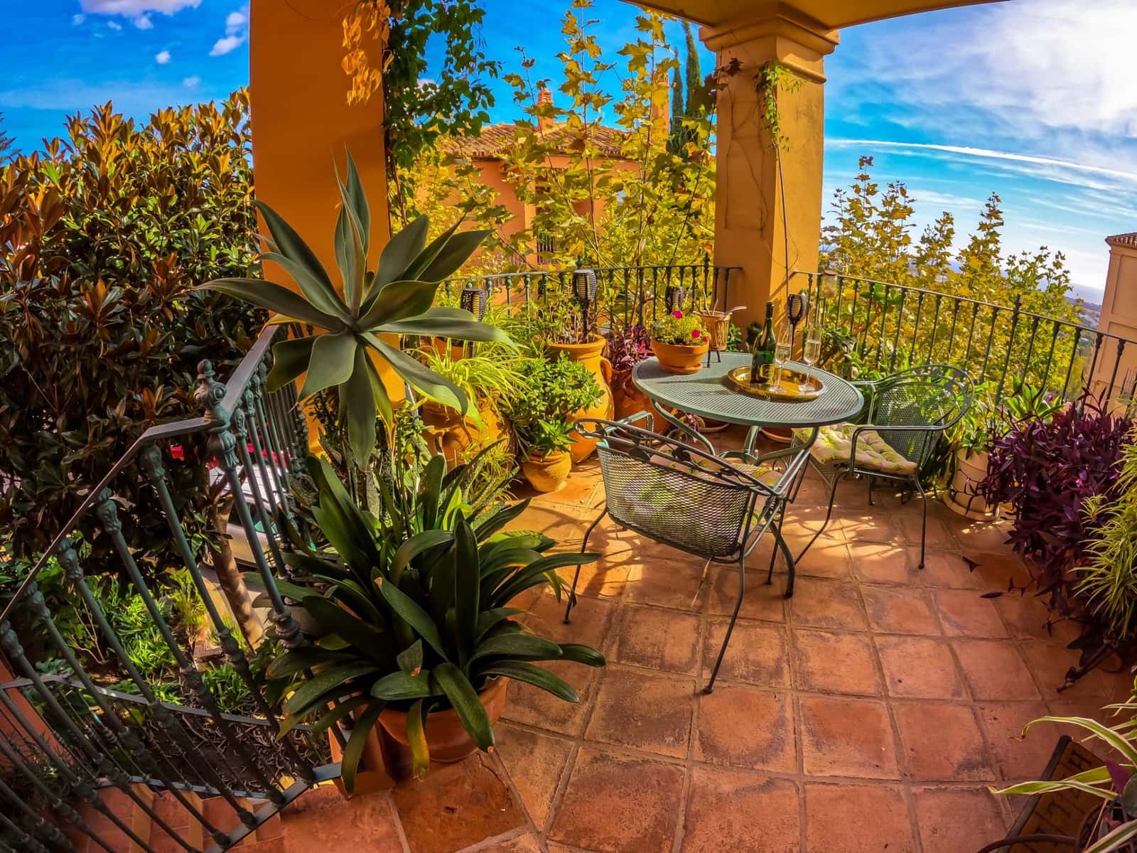 2 bedroom Penthouse for sale in Monte Halcones with pool garage - € 649,000 (Ref: 9758726)