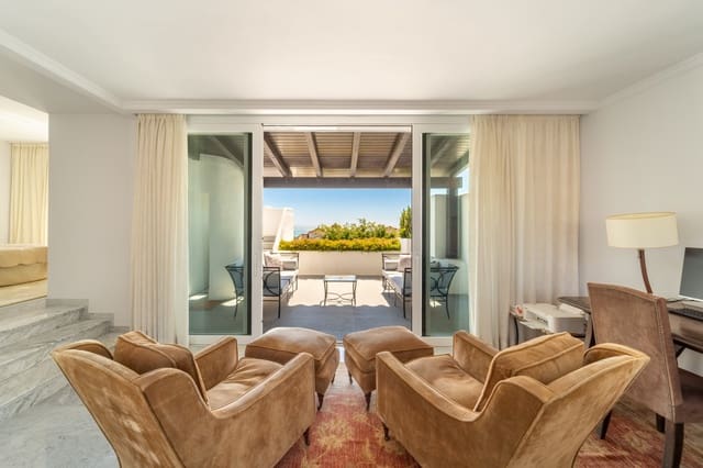 3 soverom Penthouse til salgs i Marbella med svømmebasseng garasje - € 6 450 000 (Ref: 9770408)