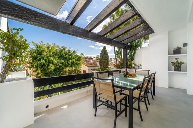 3 soverom Penthouse til salgs i Marbella med svømmebasseng garasje - € 6 450 000 (Ref: 9770408)