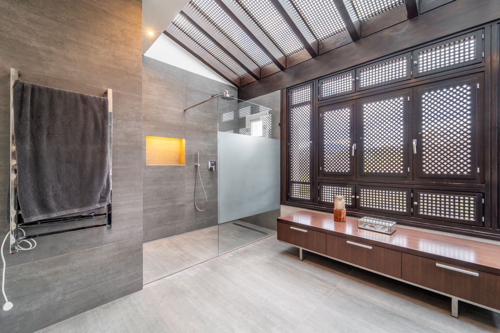3 soverom Penthouse til salgs i Marbella med svømmebasseng garasje - € 6 450 000 (Ref: 9770408)