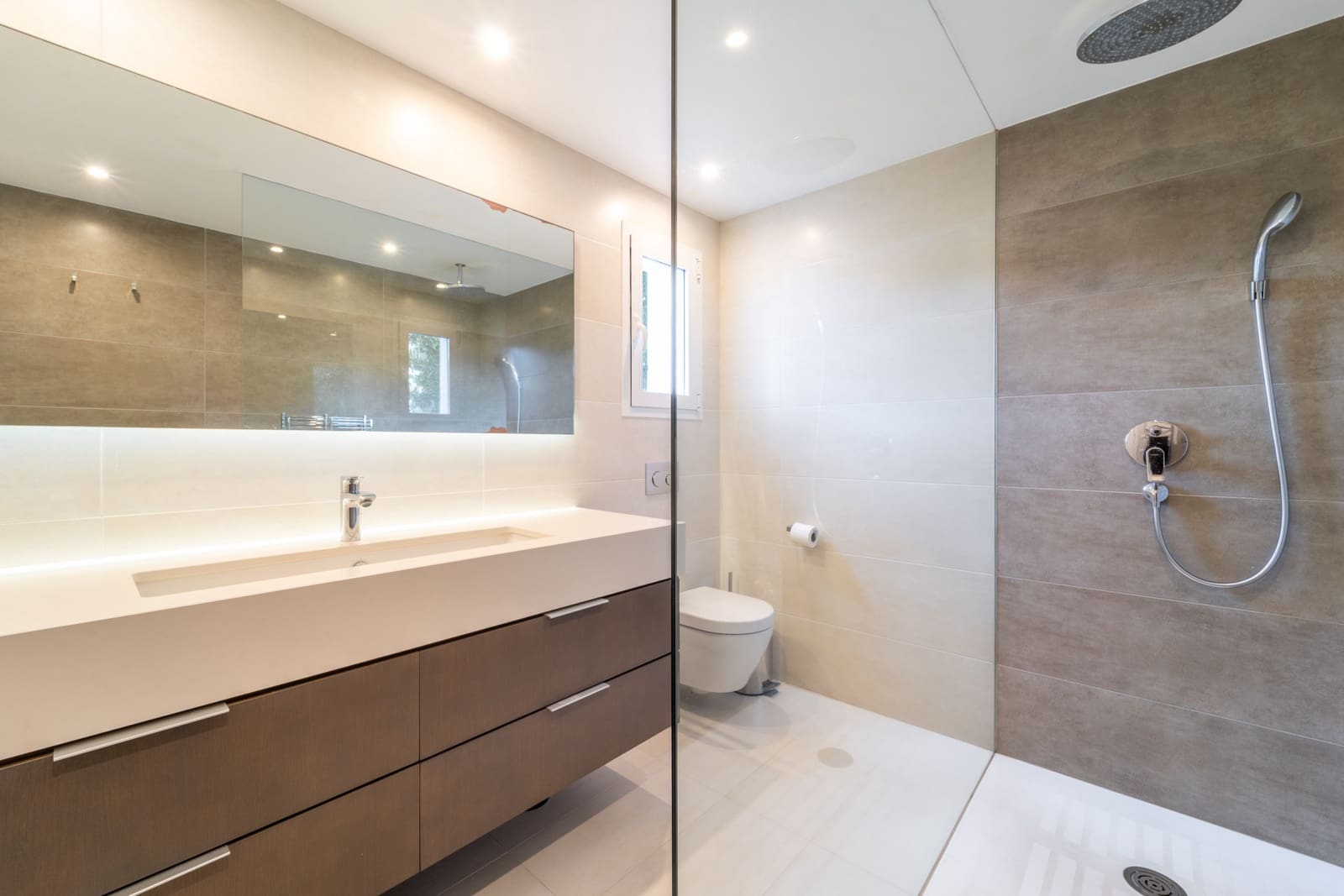 3 soverom Penthouse til salgs i Marbella med svømmebasseng garasje - € 6 450 000 (Ref: 9770408)