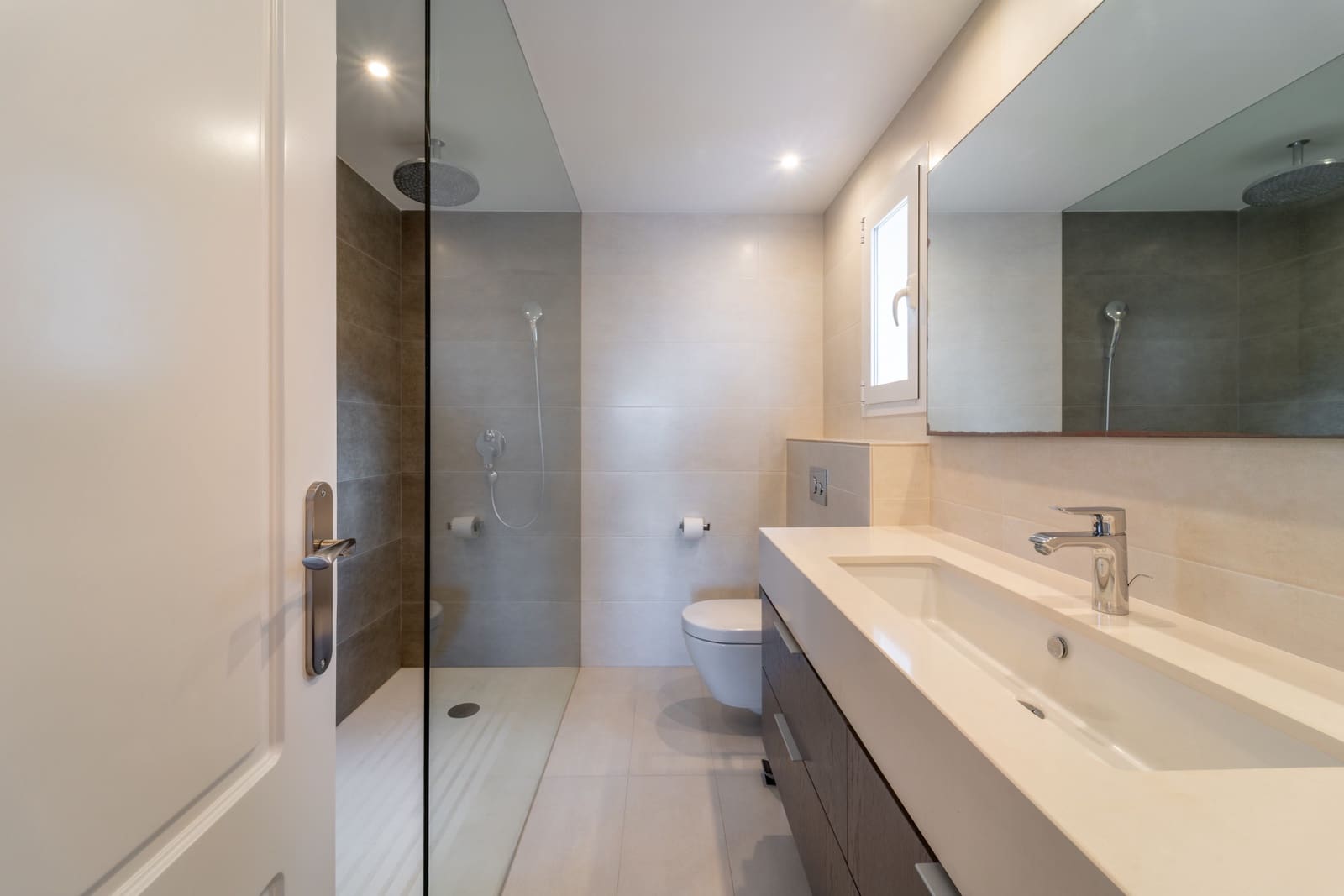 3 soverom Penthouse til salgs i Marbella med svømmebasseng garasje - € 6 450 000 (Ref: 9770408)
