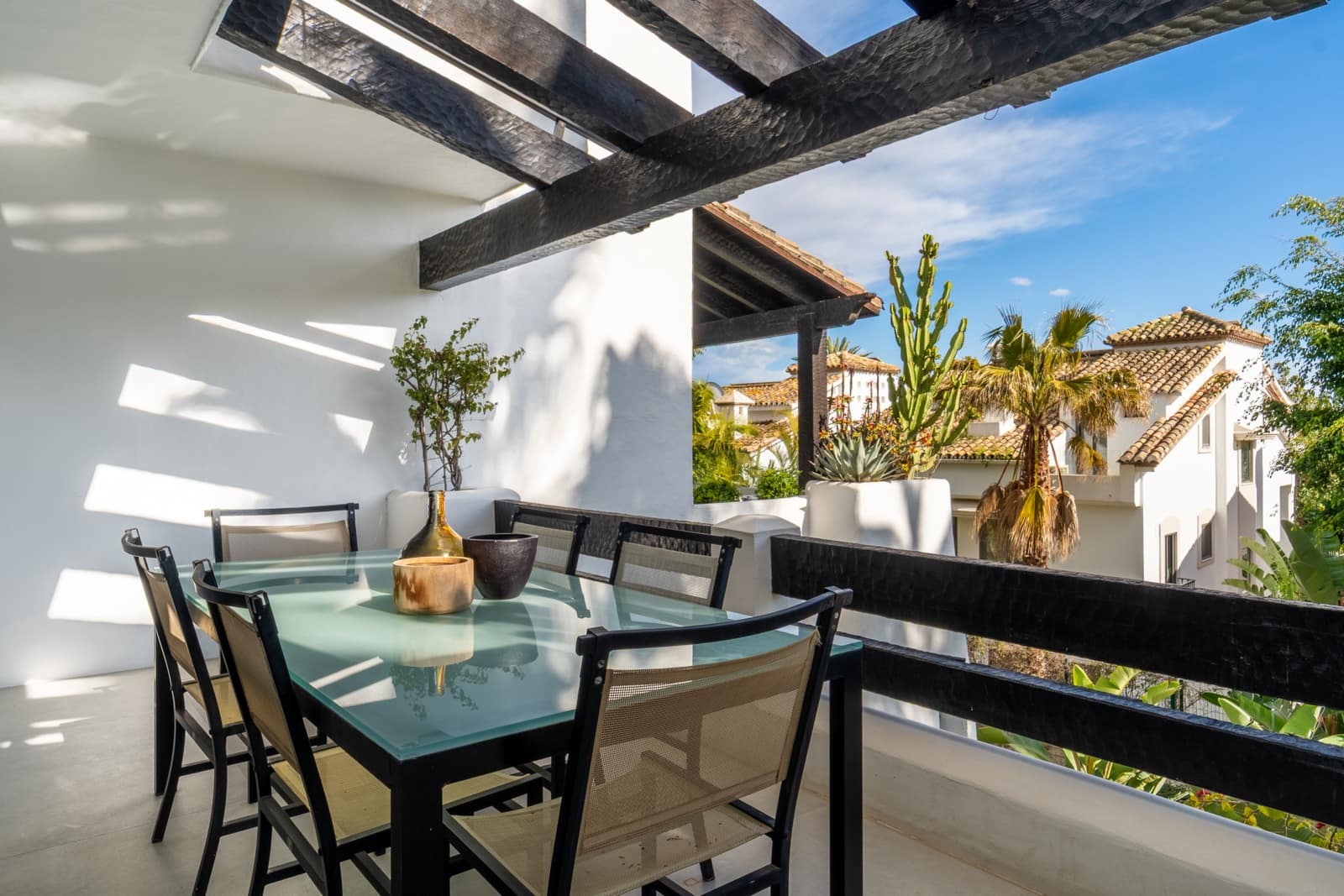 3 soverom Penthouse til salgs i Marbella med svømmebasseng garasje - € 6 450 000 (Ref: 9770408)