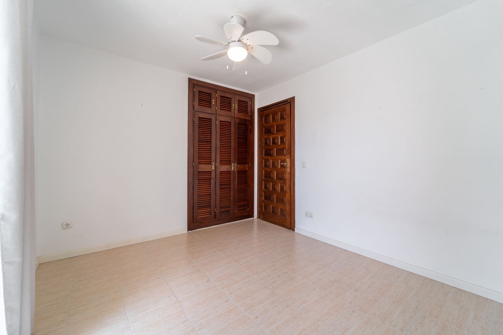 4 bedroom Villa for sale in Nueva Andalucia with pool garage - € 2,195,000 (Ref: 9770409)