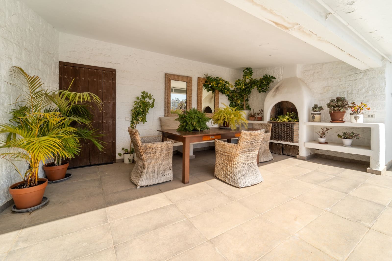 4 Zimmer Villa zu verkaufen in Nueva Andalucia mit Pool Garage - 2.195.000 € (Ref: 9770409)