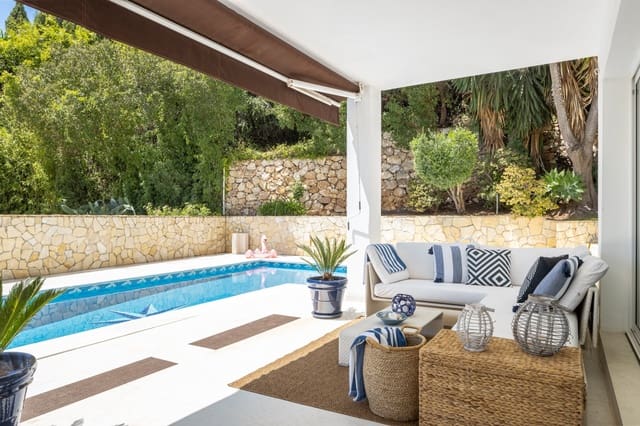 Villa/Maison de 4 chambres de location de vacances à Sierra Blanca, Marbella avec piscine garage - 8 400 € (Ref: 9778604)