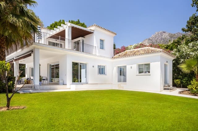 Villa/Maison de 4 chambres de location de vacances à Sierra Blanca, Marbella avec piscine garage - 8 400 € (Ref: 9778604)